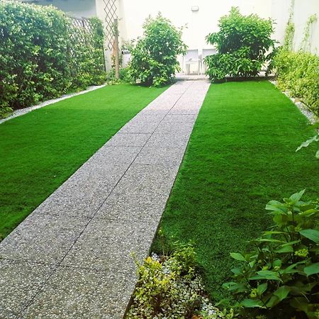 Movie Star Apartment With Garden Florencia Exterior foto