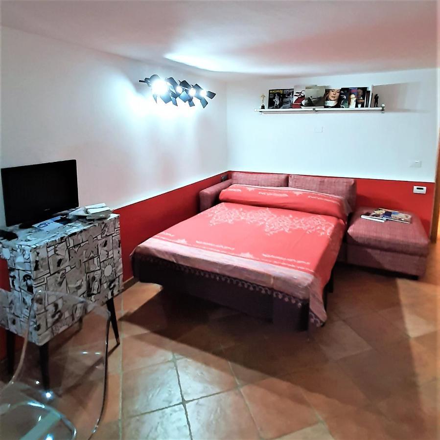 Movie Star Apartment With Garden Florencia Exterior foto